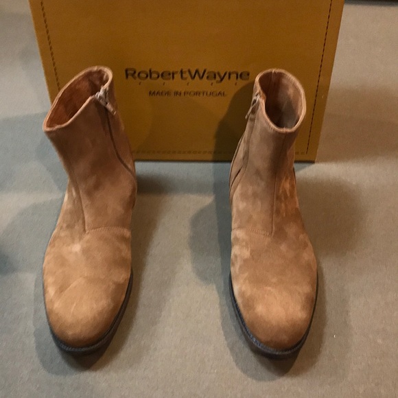 Robert Wayne Suede Ankle Boots - Picture 5 of 7